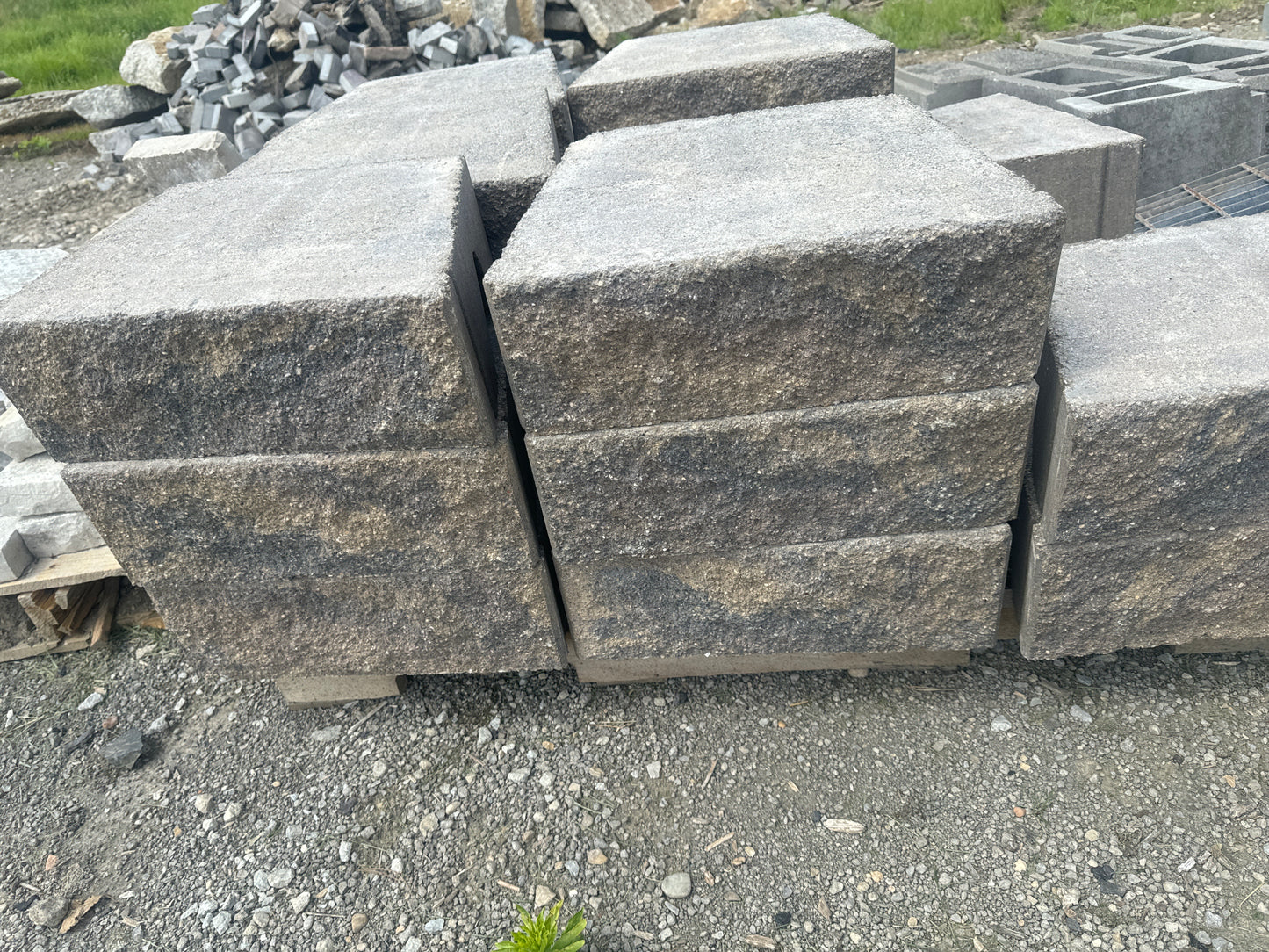 Solid Block (AB)